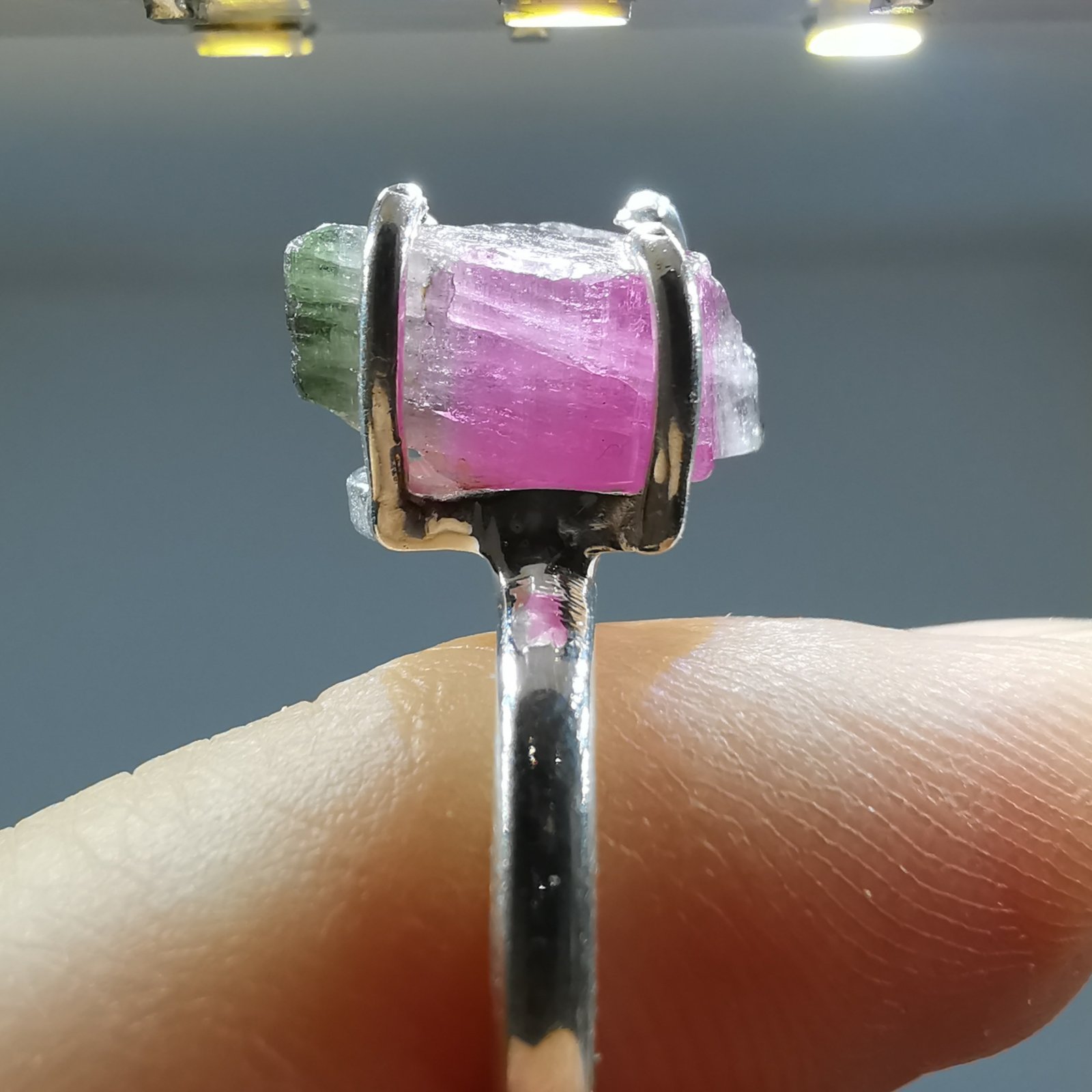 BA0239 120€ 2ρη
